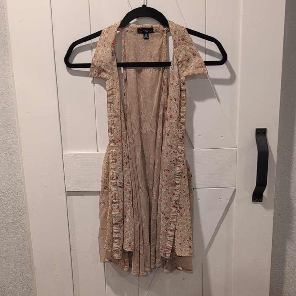 Zenobia Beige Floral Lightweight Cardigan